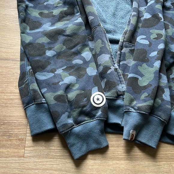 Bathing Ape (fake) hoodie - Picture 3 of 7